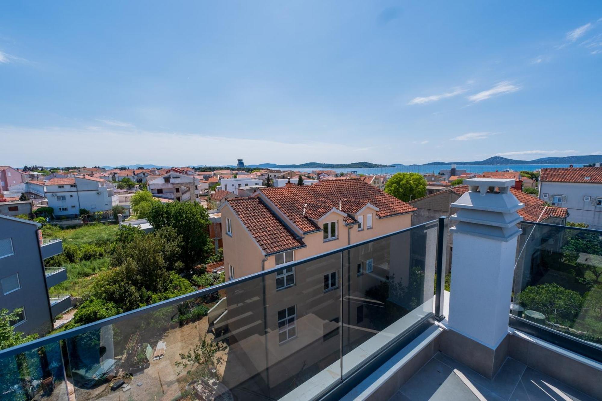 Three-Bedroom Premium Holiday Home Atmosfera With Private Pool&Sauna Водице Экстерьер фото
