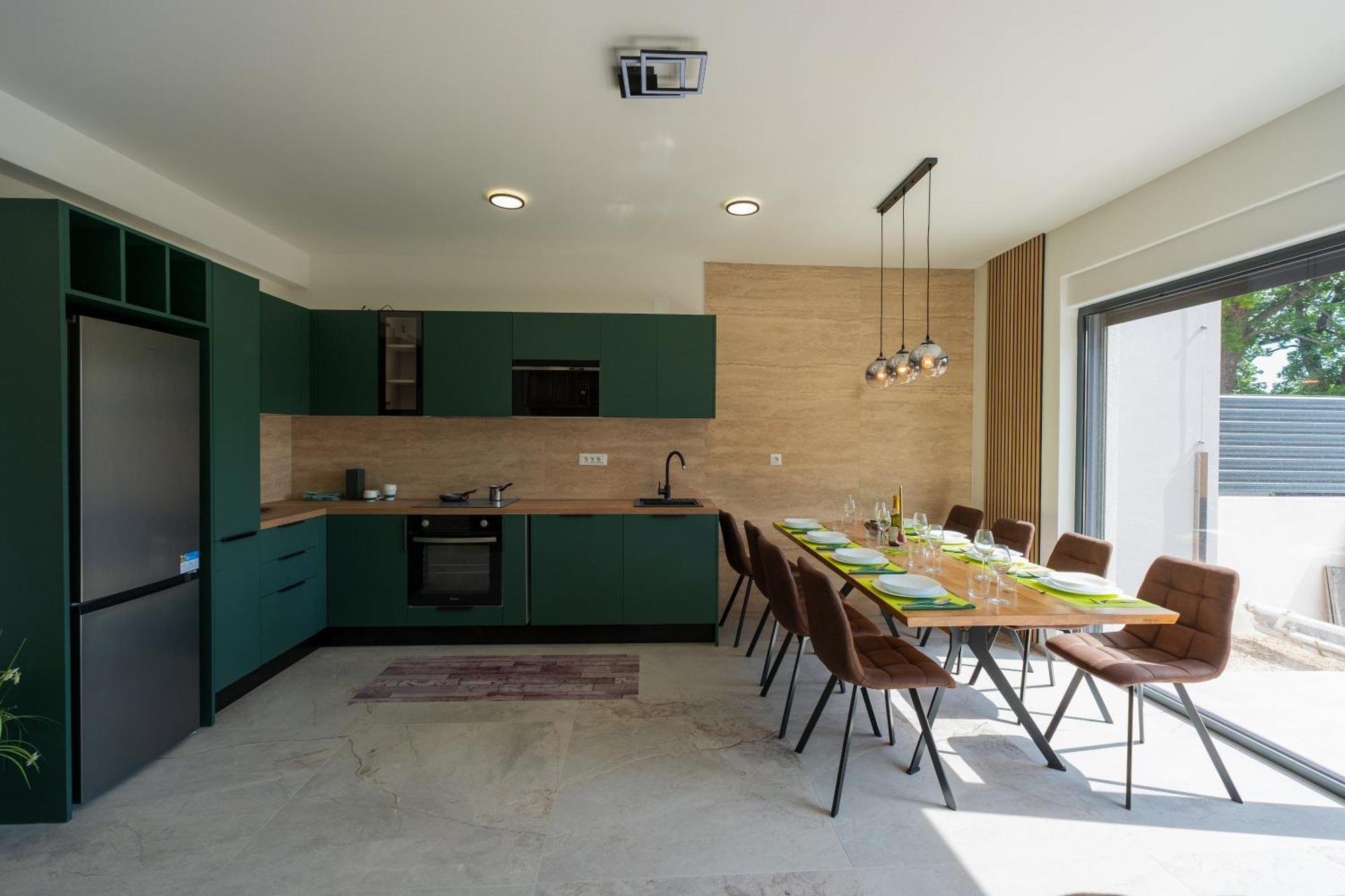 Three-Bedroom Premium Holiday Home Atmosfera With Private Pool&Sauna Водице Экстерьер фото